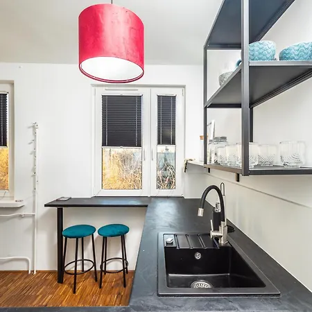 Rentplanet - Ludwinow Апартаменты Краков